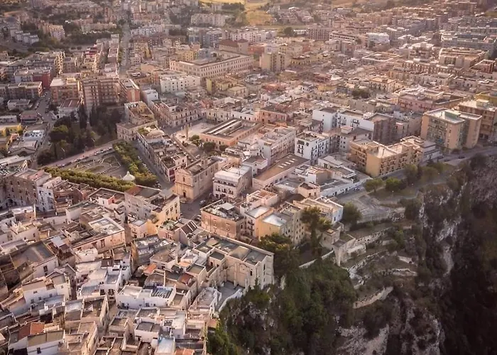 Porta Piccola 3*
